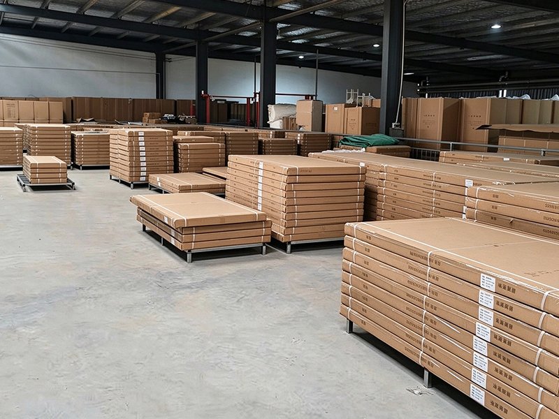 Package of steel locker